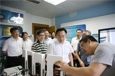 威海市商务局 商务动态 闫剑波率队赴广东开展经贸招商促进活动