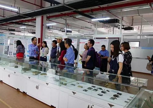 长三角网络媒体探访中国电子科技集团公司第三十六研究所